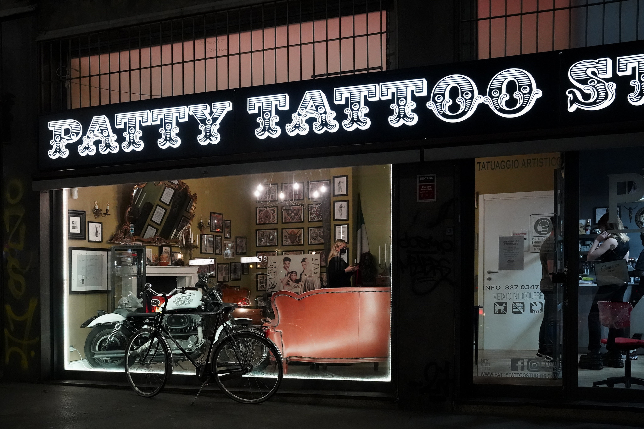 12 negozio tattoo_DSC7578